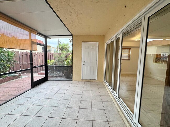 Foto del edificio - 6568 SW 41st Pl