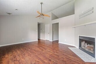 Building Photo - 4629 Woodbridge Ln