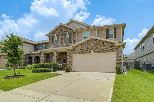 Building Photo - 14626 Hemlock Knl Ln