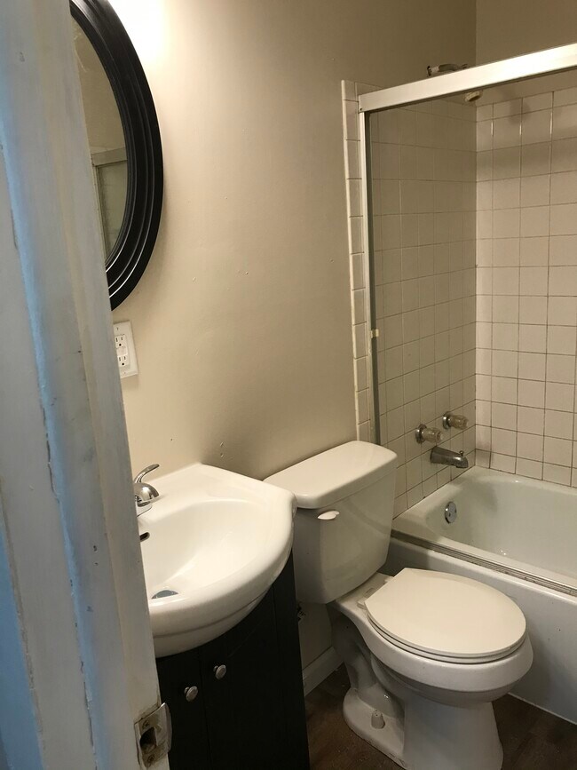 108 N Water St, Caledonia, OH 43314 108 N Water St Caledonia, OH