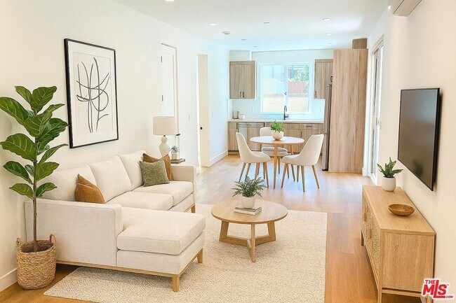 Foto del edificio - 10821 Morrison St