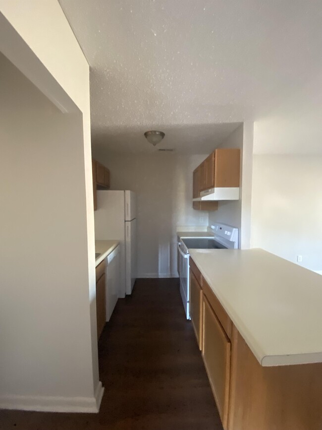 Building Photo - 6403 Starbrook Dr