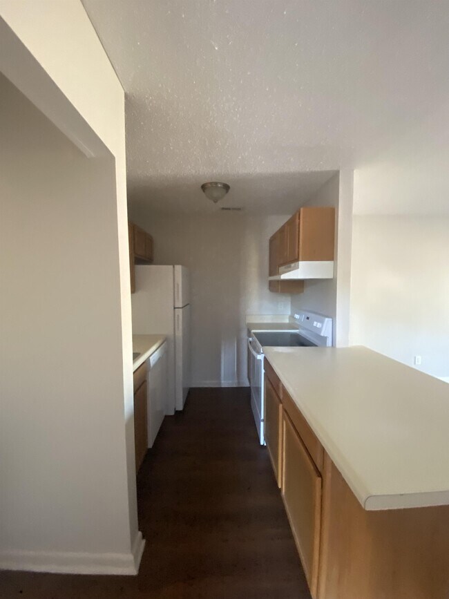 Foto del edificio - 6403 Starbrook Dr