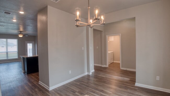 Building Photo - Where Style Meets Comfort: Elevate Your Li...