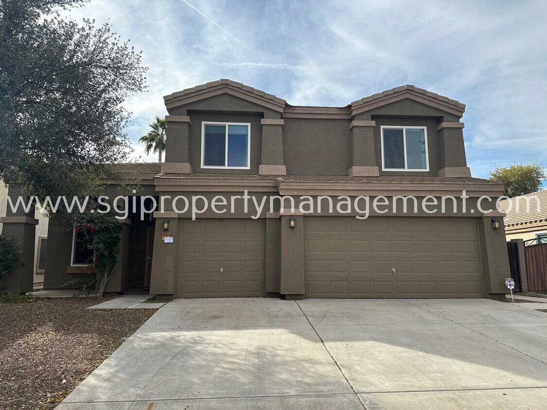 4 bedroom Tolleson home with pool House Rental in Tolleson, AZ