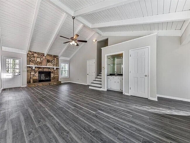 Building Photo - 1400 Boxwood Trce NW