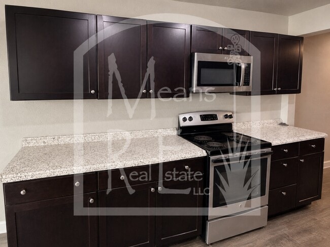 Foto del edificio - 608 Welshire St