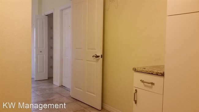 Building Photo - 3 br, 2 bath House - 5327 SW 89th St