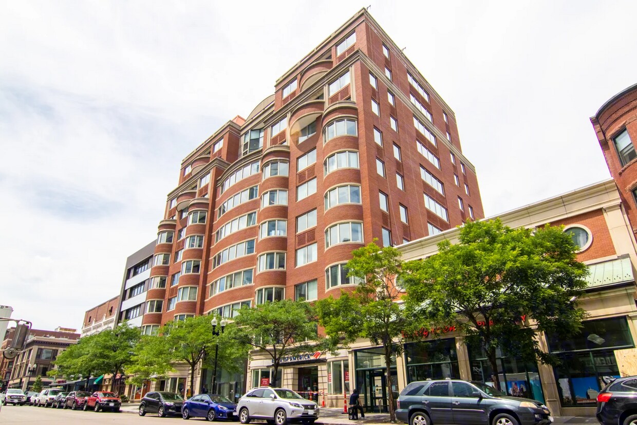 Primary Photo - 907 Boylston St