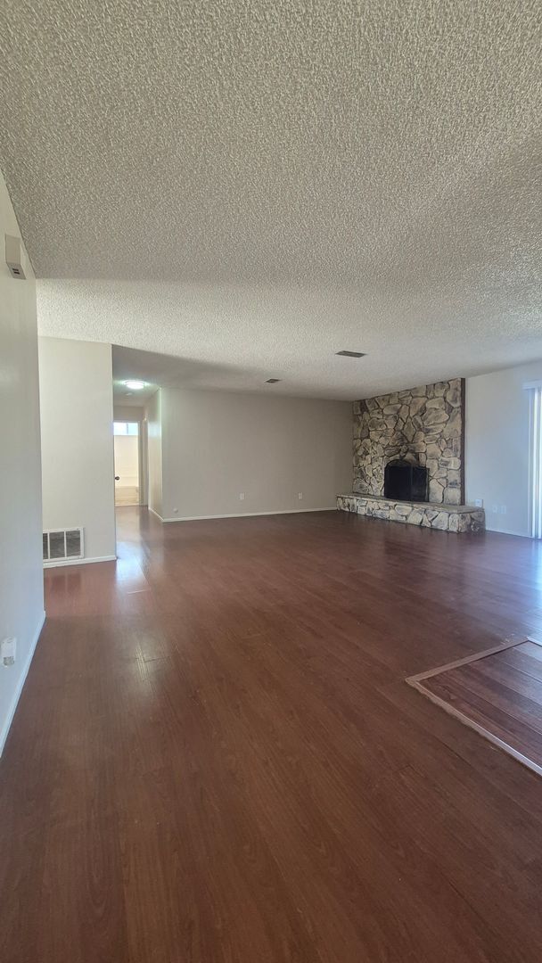 Photo - 7338 Hayward Drive House
