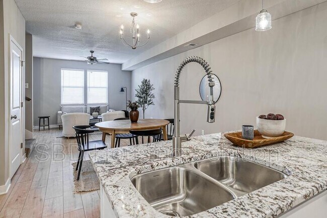 Foto del edificio - 27310 E Oak Vw Dr