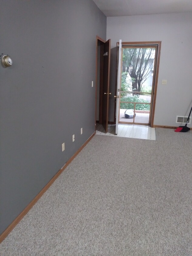 Foto principal - 612 Elk St