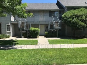Building Photo - 2110 K St