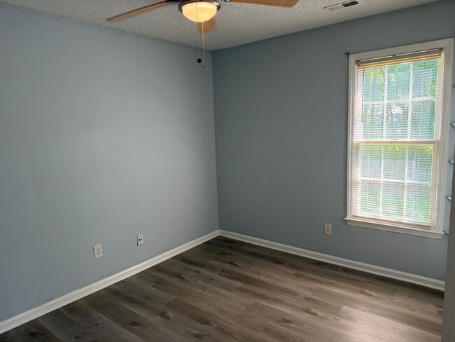 Building Photo - 6414 Rockshire Dr