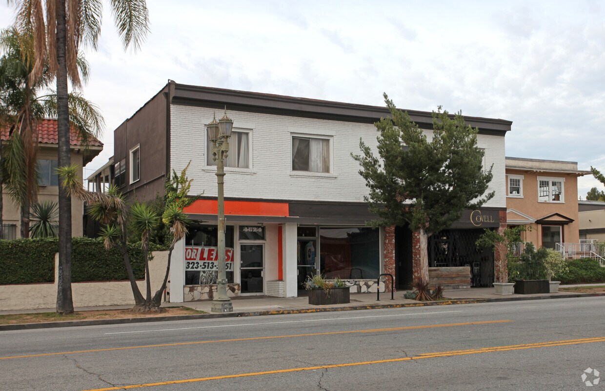 Foto del edificio - 4624-4628 Hollywood Blvd