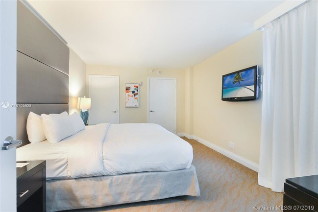 Foto del edificio - 2670 E Sunrise Blvd