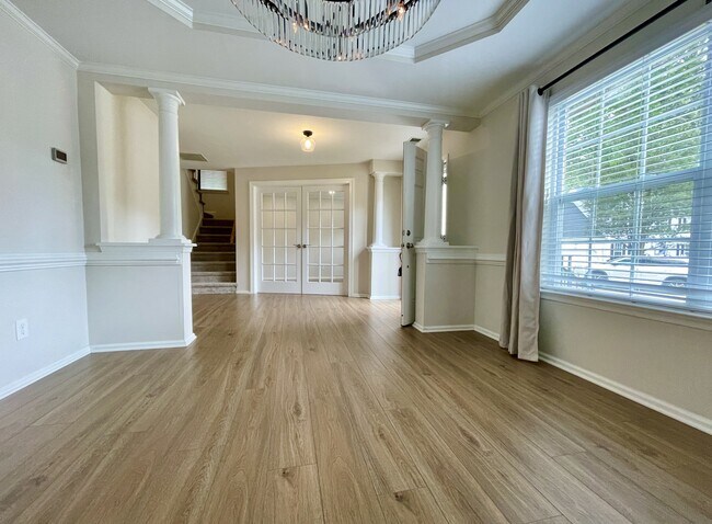 Foto del edificio - 6207 Oaken Gate Dr S