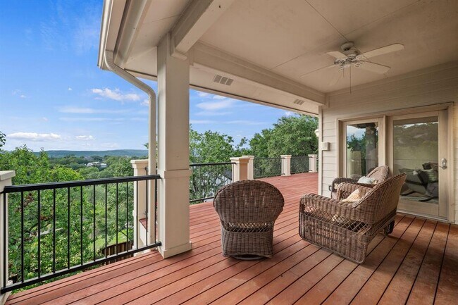 Foto del edificio - 3404 Riva Ridge Rd