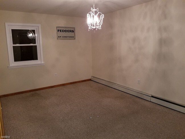Foto del edificio - 1553 E 58th St