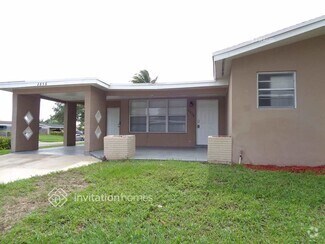 Building Photo - 2858 SW 4th Ct