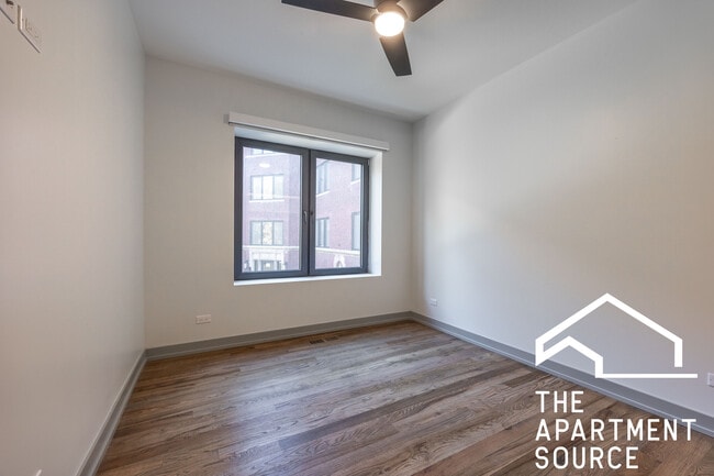 Building Photo - 1325 W Estes Ave