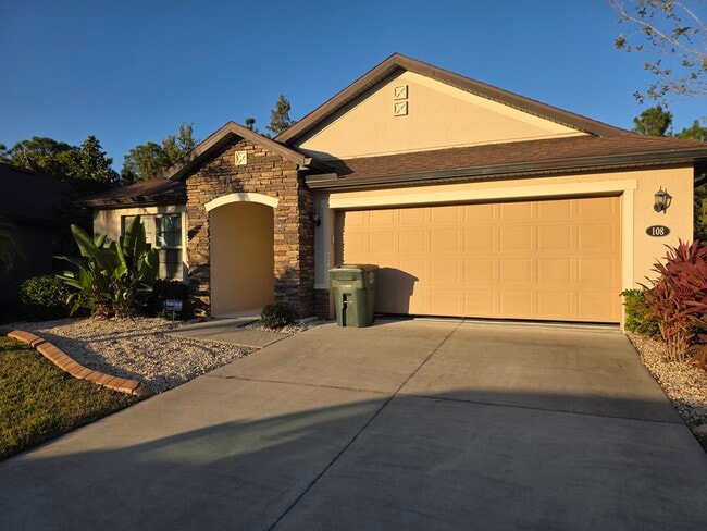 Photo - 108 San Mardeen Ct House