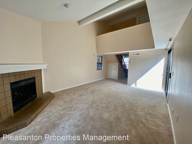Foto del edificio - 2 br, 2 bath House - 1897 Crestline Rd.