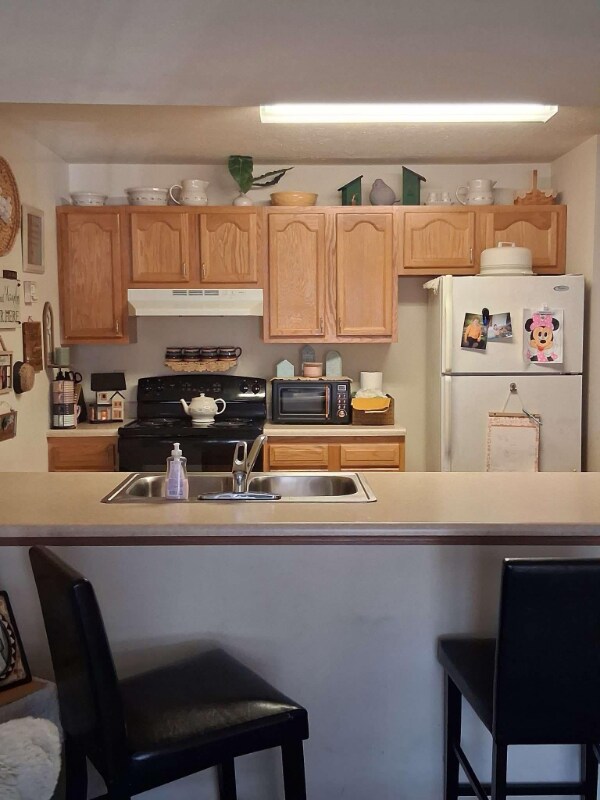 Foto del edificio - 140 Willow Tree Wy