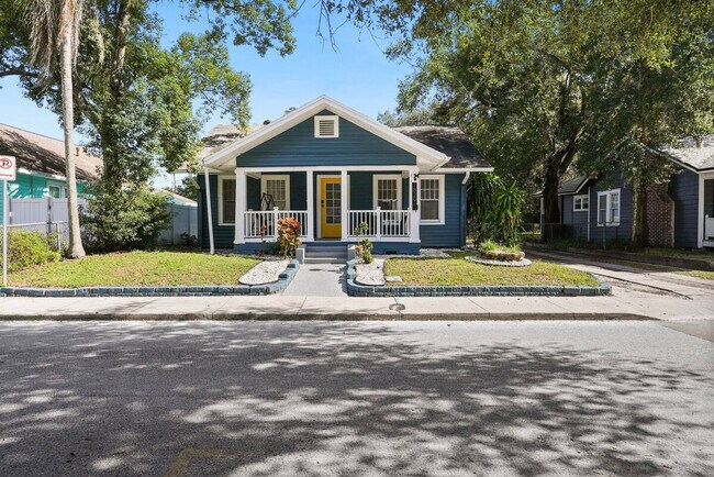 Foto del edificio - 1829 Hollenbeck Dr