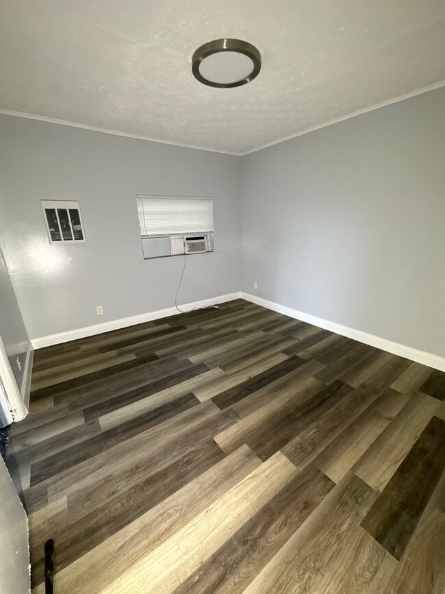 Building Photo - 1039 Phelps St