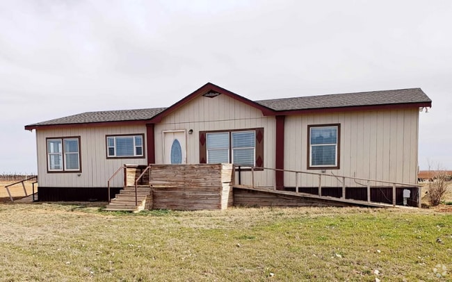 Building Photo - 15800 City Lake Rd