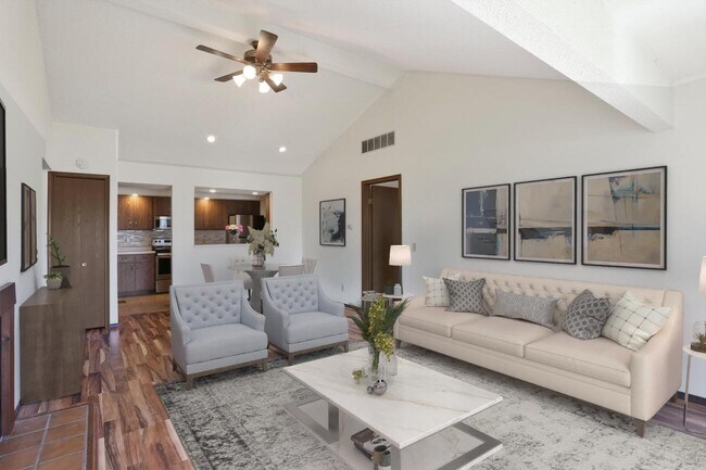 Foto del edificio - 2414 Heritage Dr