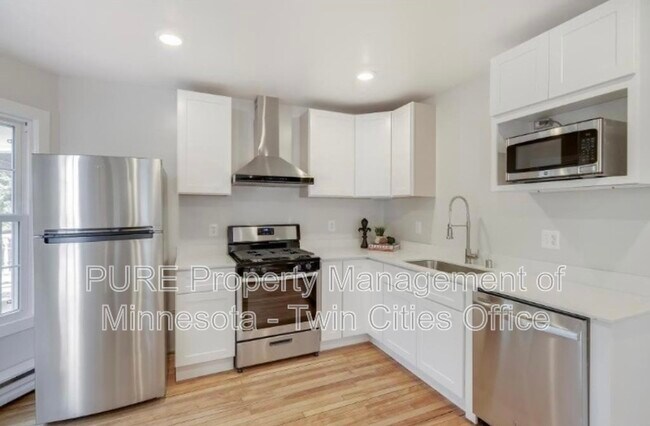 Foto del edificio - 2549 Aldrich Ave S