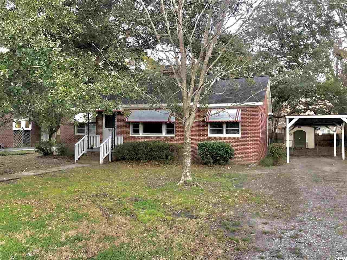 1916 Calhoun Dr, SC 29440 House for Rent in