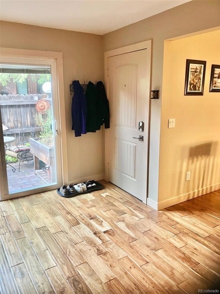 Foto del edificio - 9260 W Utah Ave