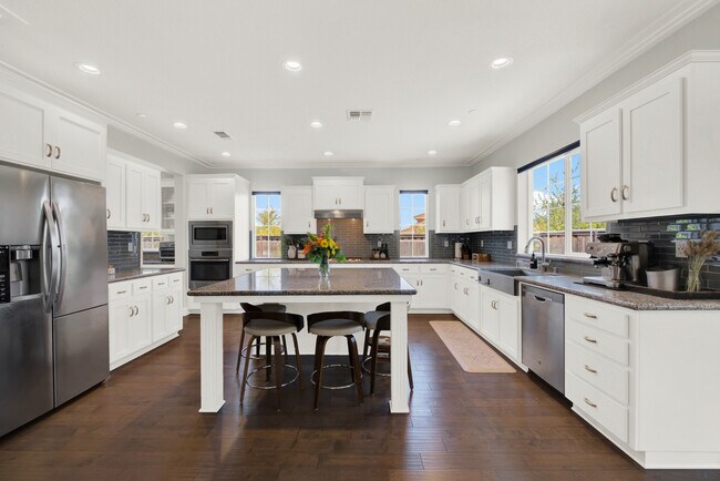 Foto del edificio - 231 Deer Branch Ln