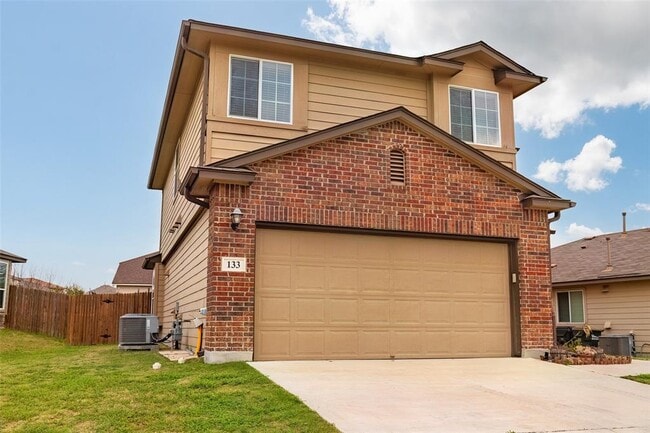 Building Photo - 133 Linden Ln