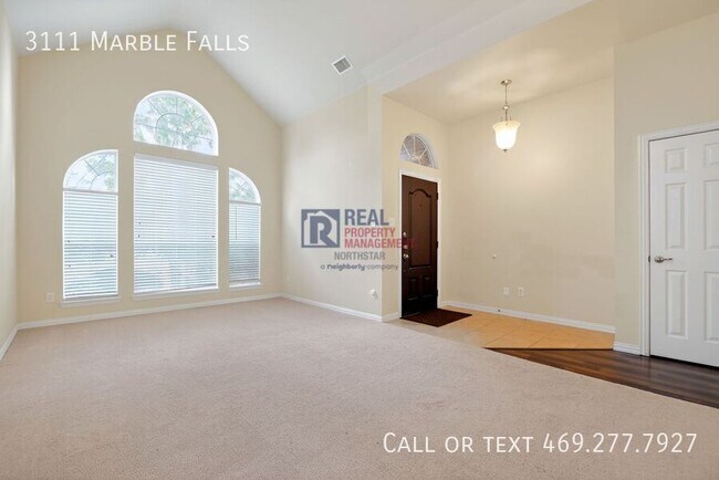 Foto del edificio - 3111 Marble Falls Dr