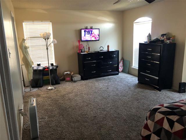 Foto del edificio - 3021 Helen Ln