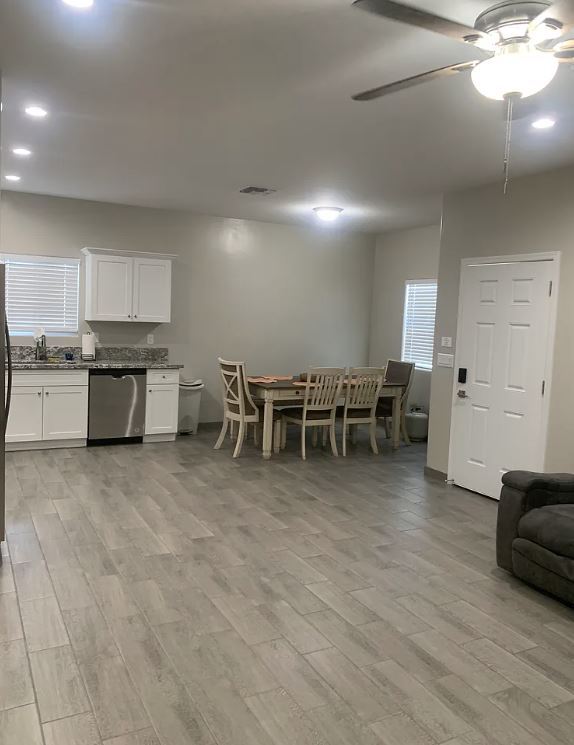 Foto del edificio - 803 N Van Alstine St