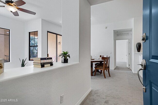 Building Photo - 2989 N 44th St