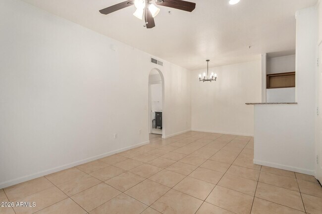 Foto del edificio - 2929 W Yorkshire Dr