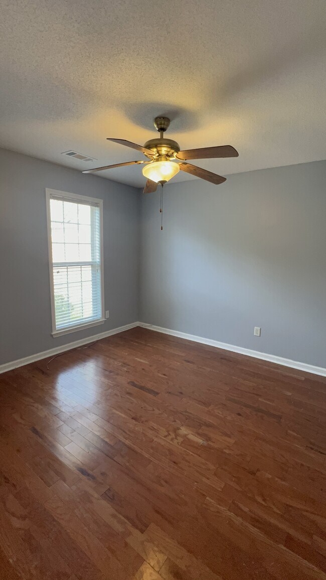 Building Photo - 9241 Speerberry Ln