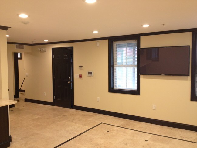 Foto del edificio - 136 Benefit st/ Luxury Residences for Lease