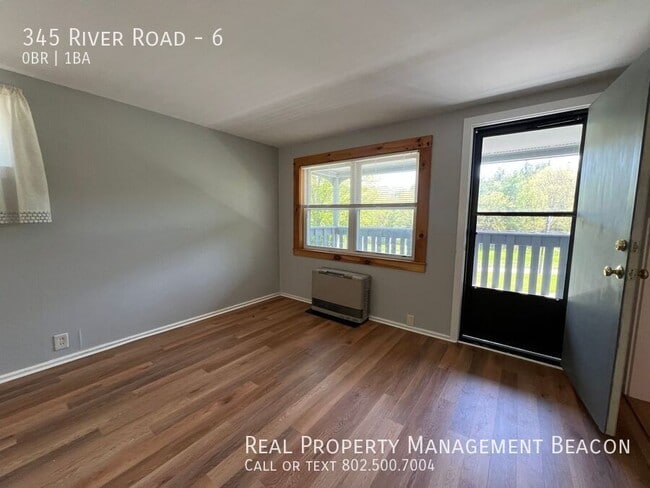 Building Photo - 345 River Rd