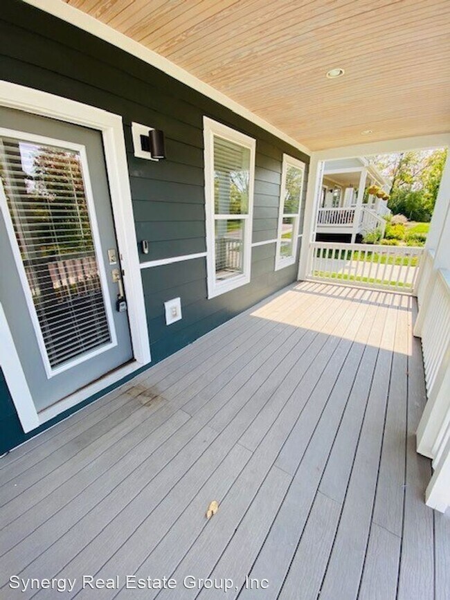 Building Photo - 4 br, 4 bath House - 1016 Richland Creek Aly