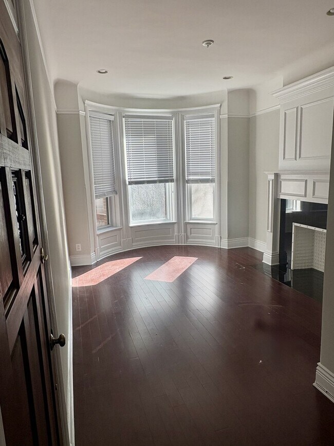 Foto del edificio - 12 W Chestnut St