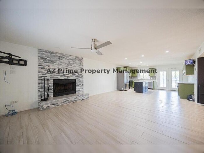 Foto del edificio - 17601 N 18th Dr