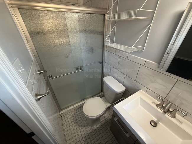 Building Photo - 24 Chestnut Dr