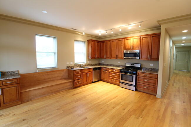 Foto del edificio - 4622 W Schubert Ave